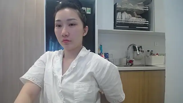 Asiagirll 现场XXX聊天