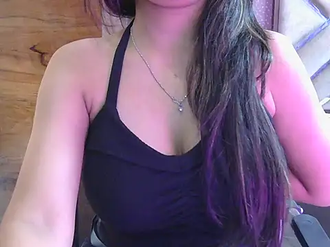 Živý XXX chat miss-riyaa