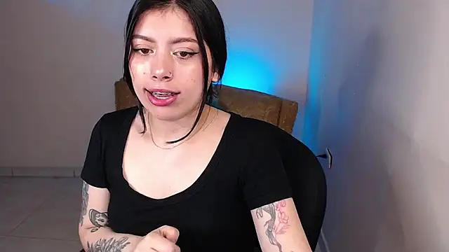 iam_emy's Live XXX Chat