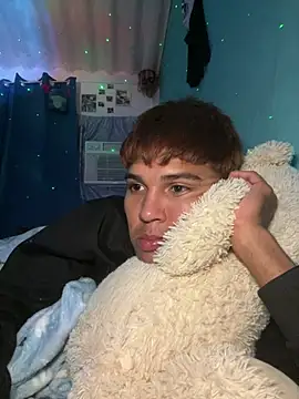 sexyboyandrs Show in webcam