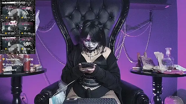Chatroom XXX en direct de Navier__