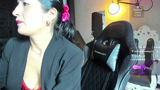 Chatroom XXX en direct de Vicky_Angeel