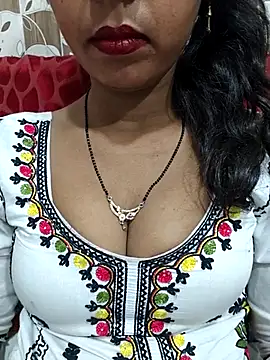 Sharmila-Singh's Live XXX Chat