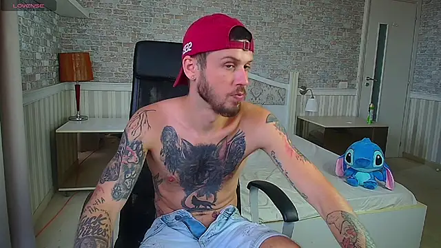 Živý XXX chat JonahShaw