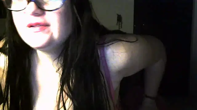 Chat +18 de LUNYYA ao vivo