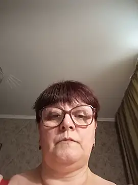 Chat XXX en directo de BrandiOhNight