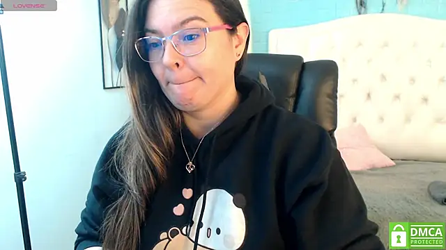 MsJossie XXX чат на живо