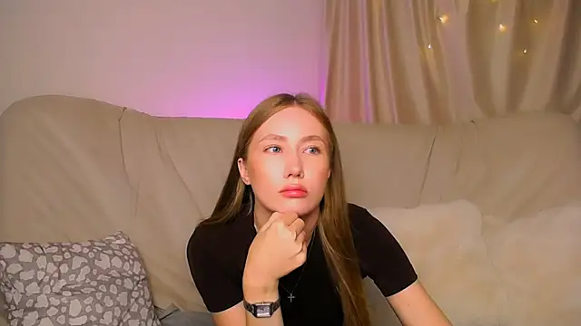 Chat XXX en directo de EllyColins