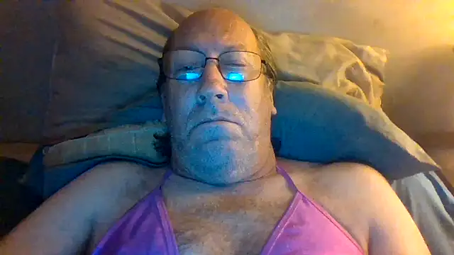 hornyrich69 Live XXX-Chat