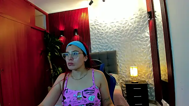 Chat +18 de allison_mc ao vivo