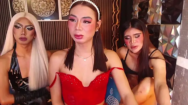 Онлайн чат XXX AudreyMilesTrans