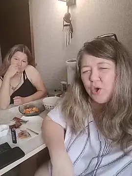 sex2 élő XXX-chatje