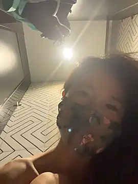 kiss_loo 现场XXX聊天