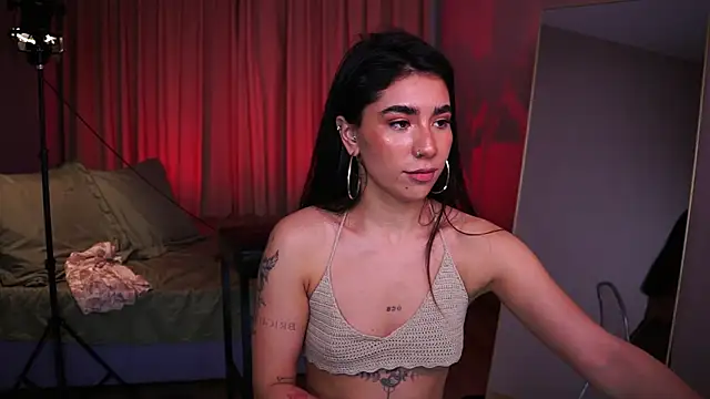 YokoKoko_ Adlı Modelin Canlı XXX Sohbeti