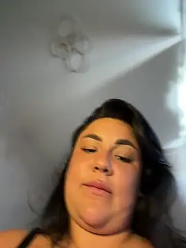 SwittieKendra's Live XXX Chat