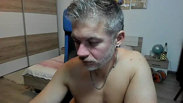 RobbyShawz live XXX chat