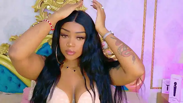 دردشة SalomeRestrepo الجنسية المباشرة