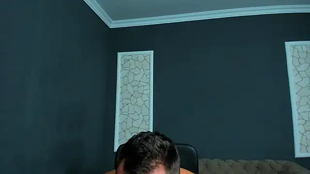BrianHunts Adlı Modelin Canlı XXX Sohbeti