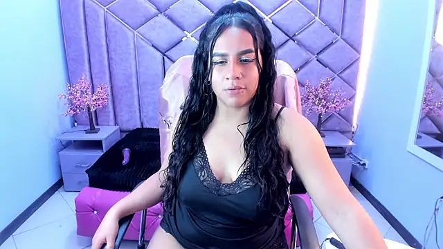 Scarlett_Moom Chat XXX in diretta