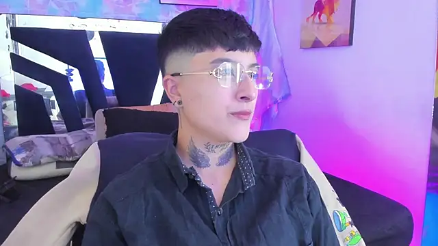 abby_thompson____ Chat XXX in diretta