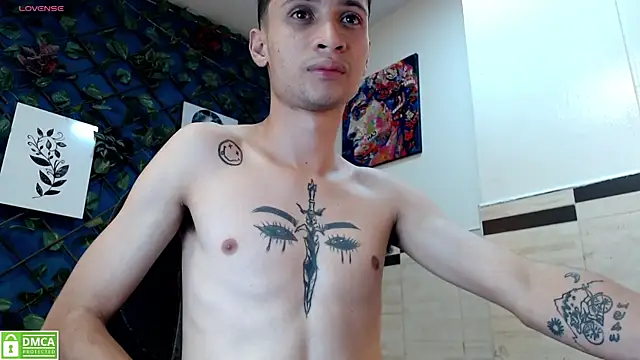 LucassSmith11 XXX чат на живо