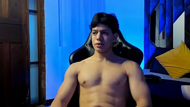 Chat XXX ao vivo de TonyPetrovjs