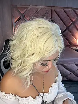 lya_nekko_'s Live XXX Chat
