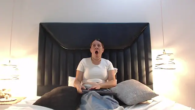 Chat XXX ao vivo de AmelieCrow