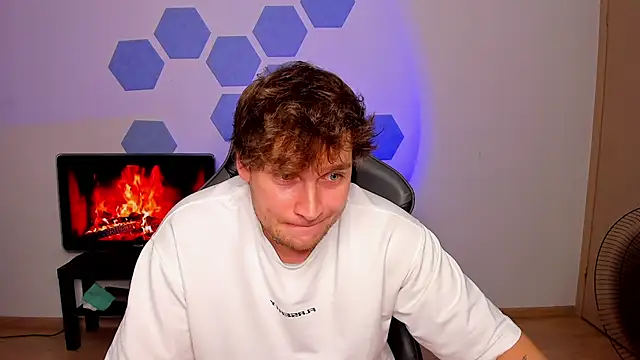 Chris_Tysonn Webbikameraesitys
