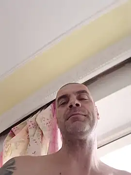 SIRMASTERDOMINATORXXL Chat XXX in diretta