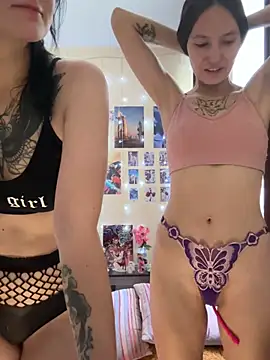 Heart_Ass' Live XXX Chat