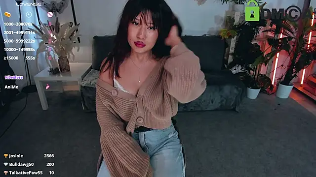 Chat +18 de Erika_Kim ao vivo