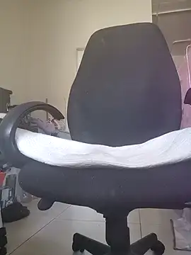 Chatroom XXX en direct de princess-boobz