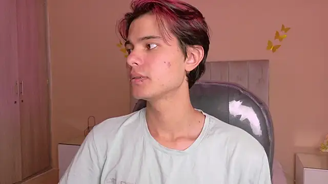 Derek_Sinn Live XXX-chat