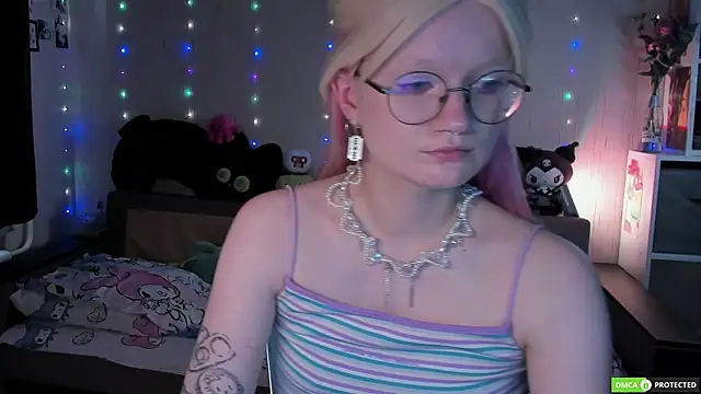 JulietFowler Live XXX Chat