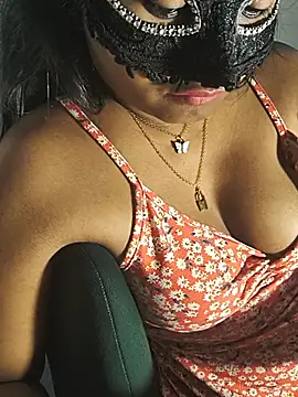 DIRTYSECRET_QUEEN_07's Live XXX Chat