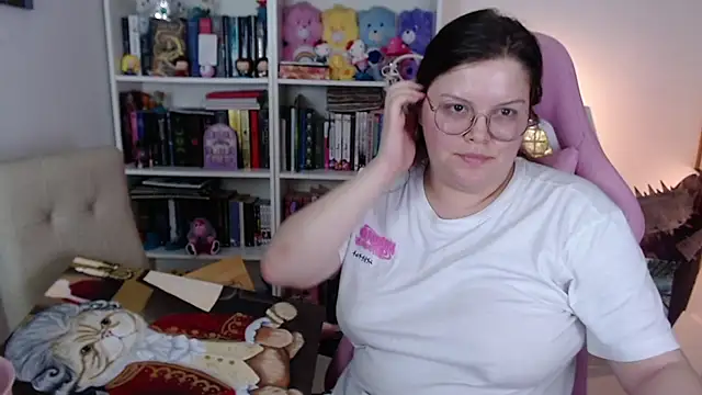 Gabiwaifu élő XXX-chatje