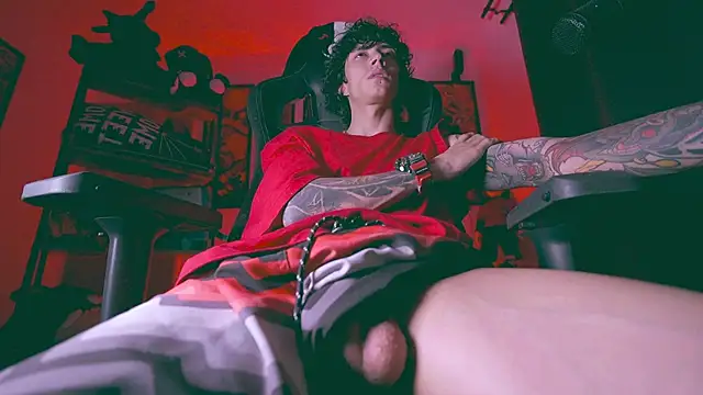 Olliver___y Adlı Modelin Canlı XXX Sohbeti