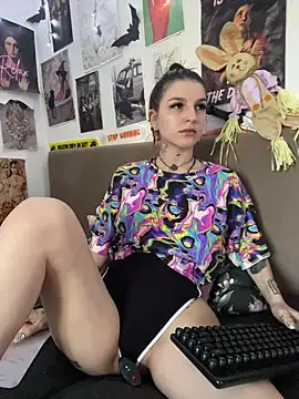 Chat +18 de MoonAgnes ao vivo