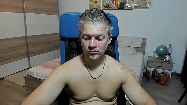 RobbyShawz: вебкам-шоу