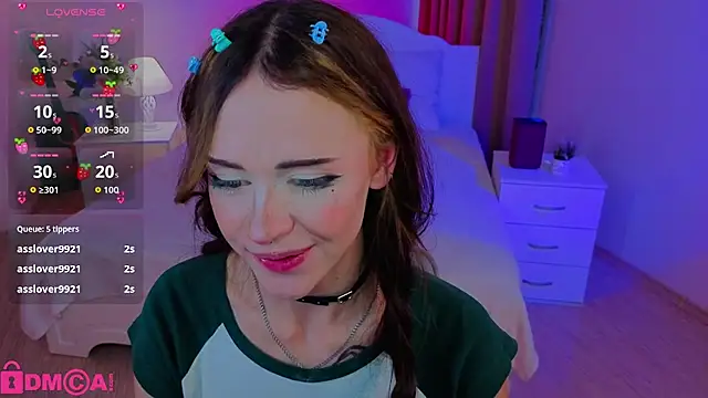Adetta 即時 XXX 聊天