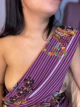 Chat XXX ao vivo de shara_queen1
