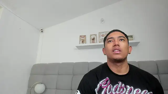 erotic_sins Webcam show