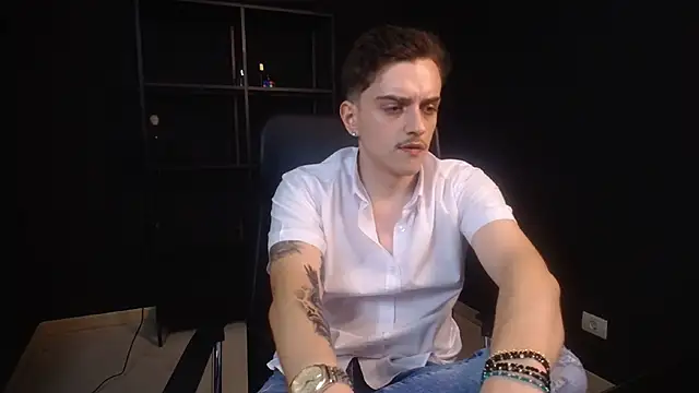 Czat XXX na żywo – FelixStarkk