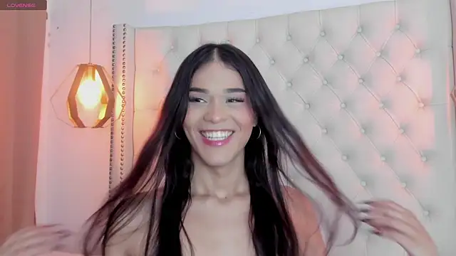 Chat +18 de _ISALITTLESTAR_ ao vivo
