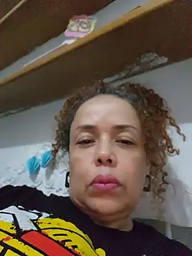Chat XXX ao vivo de BadMicaela1