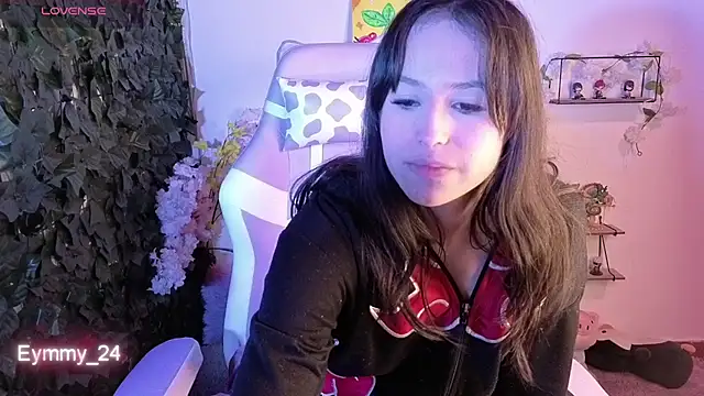 Eymmy_24 Chat XXX in diretta