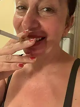 Lizzaa80のライブXXXチャット