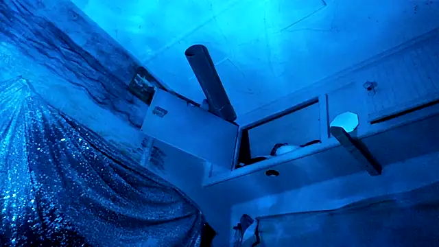 XXX chat uživo modela SexyB214