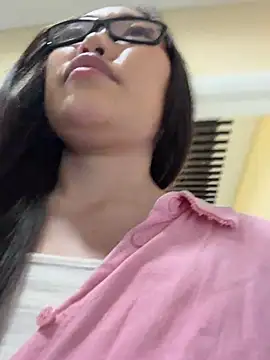 Chat +18 de trytomakememoam ao vivo